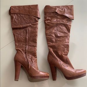Super Sexy!! Knee high Jessica Simpson Tulip Boot